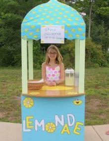 And The Award For America's Best Lemonade Stand Goes To . . . . . Kids ...